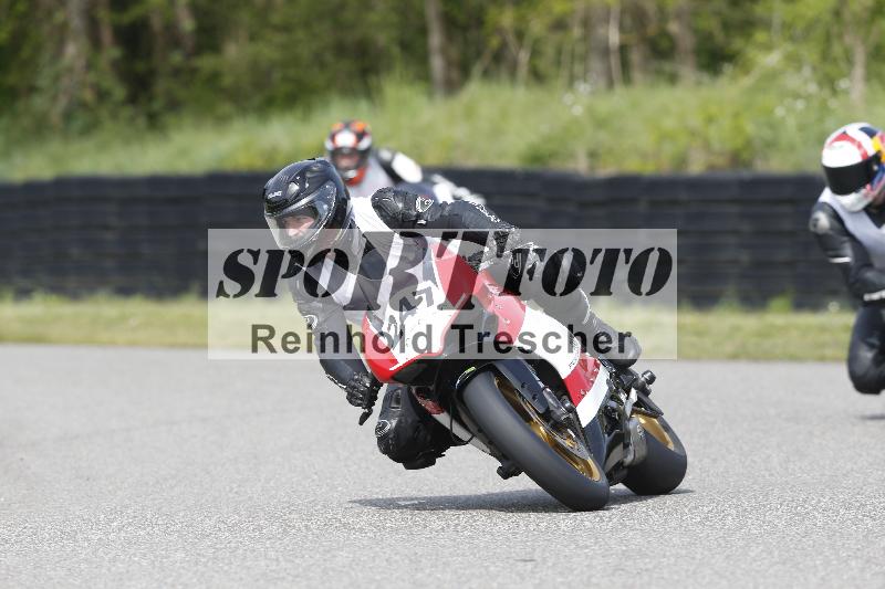 /Archiv-2025/07 19.04.2025 Speer Racing ADR/Instruktorentraining/247
